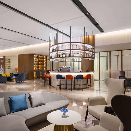 Novotel Guangzhou Baiyun Airport - Canton Fair Free Shuttle Bus & Official Registration Agency Exterior foto